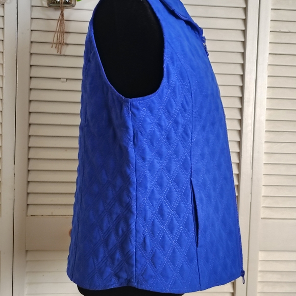 Nomadic Traders Royal Blue Quilted Vest - Picture 2 of 11